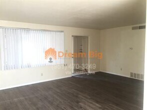 652 Massachusetts Ave in Riverside, CA - Building Photo - Building Photo