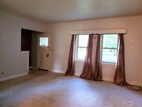 1107 Baxter Ave in Superior, WI - Foto de edificio - Building Photo