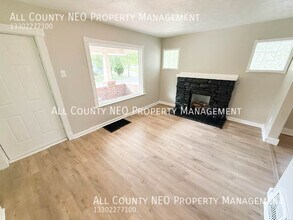 593 Hoye Ave in Akron, OH - Building Photo - Building Photo