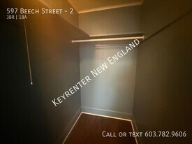 597 Beech St in Manchester, NH - Building Photo