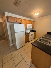 1552 Devoe St in Tallahassee, FL - Building Photo - Building Photo