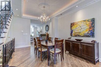 405 Bedford Park Ave in Toronto, ON - Building Photo - Building Photo