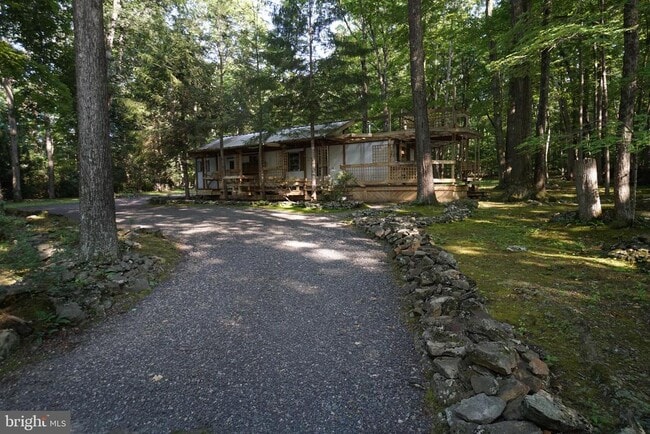 1995 Old Woods Rd in Green Lane, PA - Building Photo - Building Photo