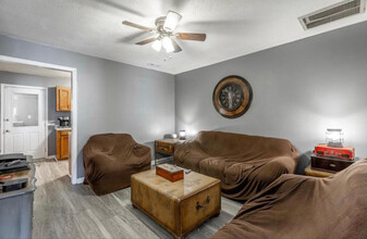 41 Cedar Tree Ln in Rossville, GA - Building Photo - Building Photo