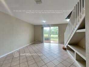 2440 Cordoba Bend in Weston, FL - Building Photo - Building Photo