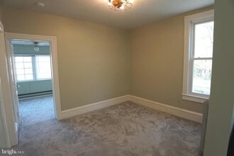 1000 Edmondson Ave in Catonsville, MD - Building Photo - Building Photo