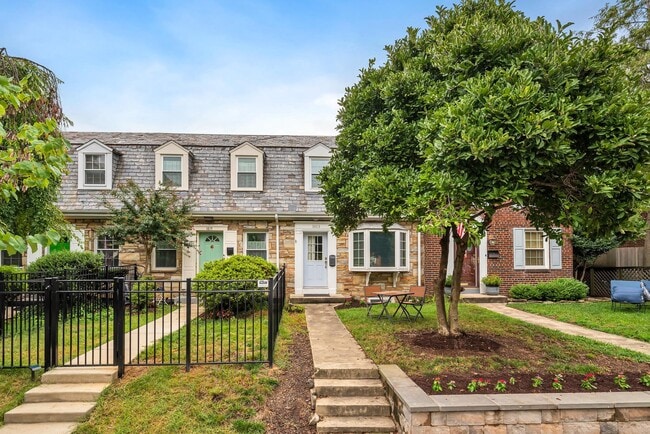 property at 1813 Leslie Ave