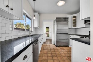 2014 5th Ave in Los Angeles, CA - Building Photo