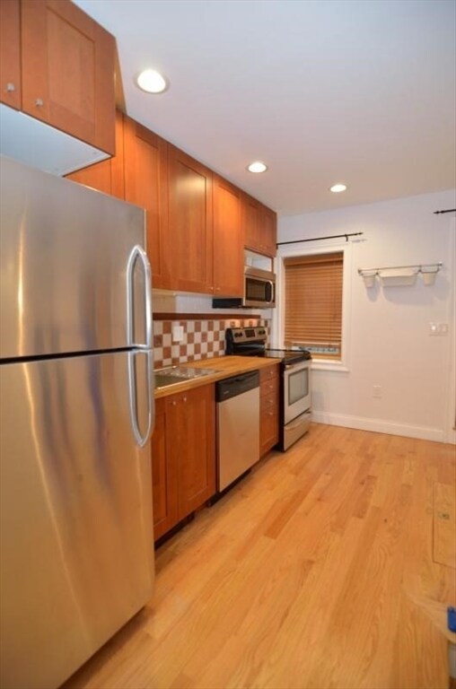 416 Massachusetts Ave, Unit 2 in Boston, MA - Building Photo - Building Photo