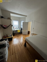 587 Beacon St, Unit 4 in Boston, MA - Building Photo - Building Photo