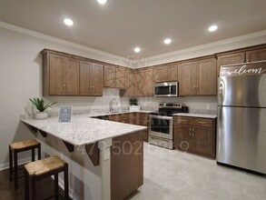 1900 E Brookview Cir in Siloam Springs, AR - Building Photo - Building Photo