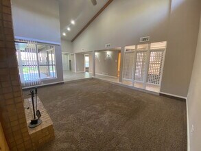 3204 65th St in Lubbock, TX - Building Photo - Building Photo