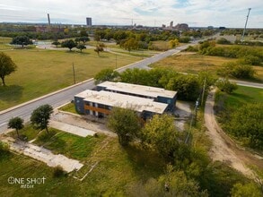 526 E N 7th St in Abilene, TX - Building Photo - Building Photo