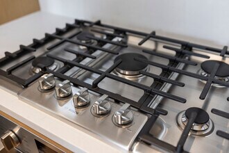 22-18 Jackson Ave-Unit -1005 in Queens, NY - Building Photo - Building Photo