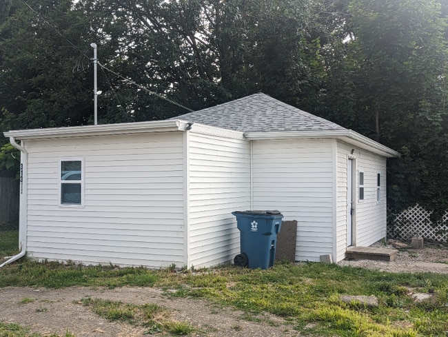 313 W 21st St in Lorain, OH - Foto de edificio - Building Photo
