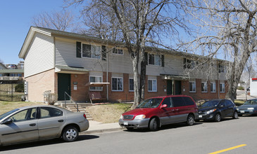 Vesty Park Flats in Denver, CO - Building Photo - Building Photo