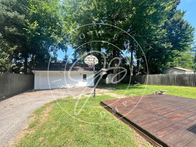5638 Northview Dr in Sylvania, OH - Building Photo - Building Photo