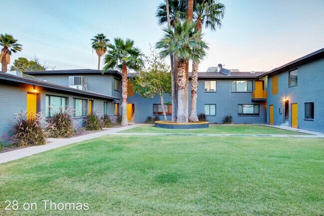 1225 E Thomas Rd in Phoenix, AZ - Building Photo - Building Photo