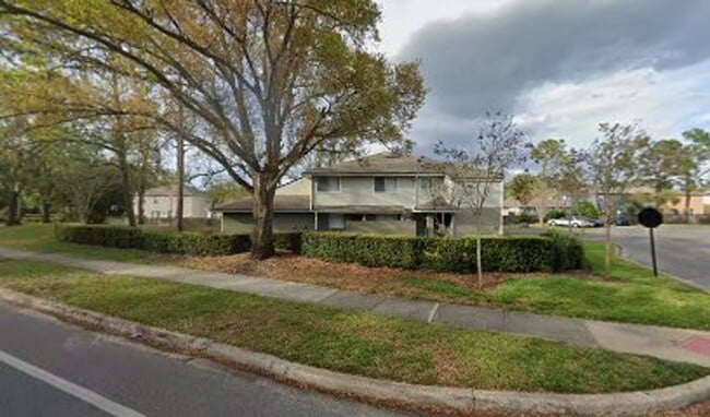 4695 Pheasant Run Dr