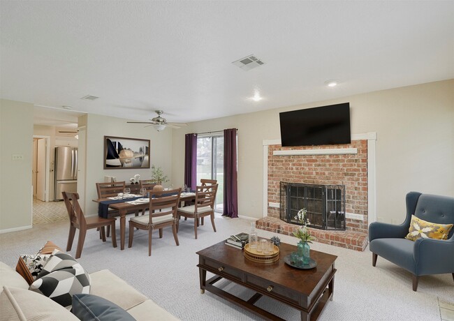 property at 419 S Starboard St