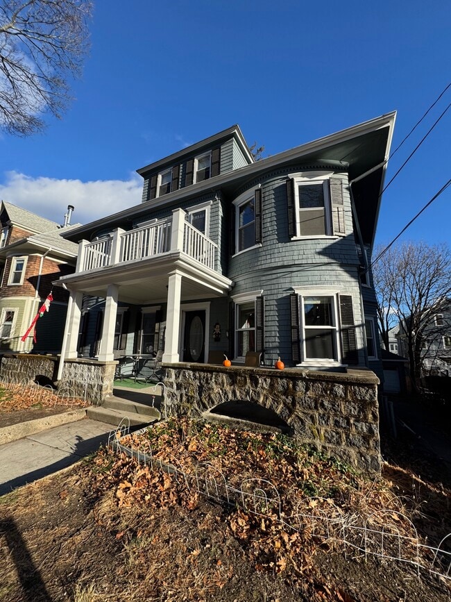 62 Liberty Ave, Unit #2 in Somerville, MA - Building Photo - Building Photo