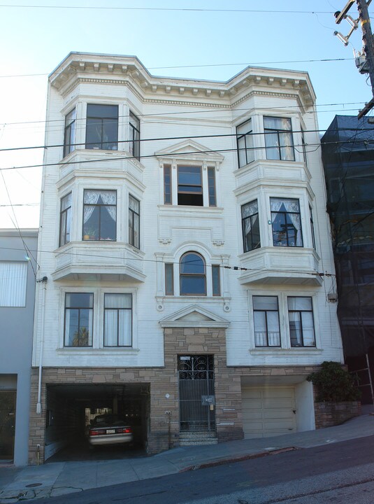 731 Chestnut St in San Francisco, CA - Building Photo