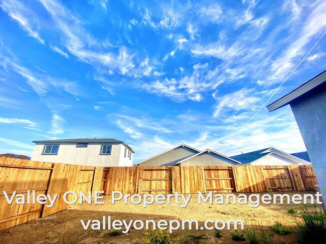 property at 936 Tipton Ln