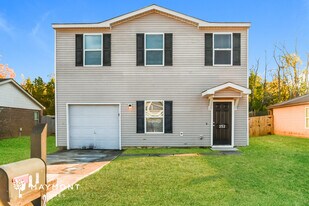 252 Valleyside Dr NE in Huntsville, AL - Building Photo