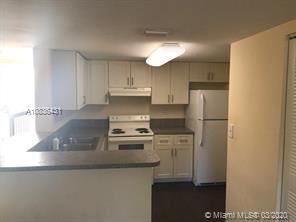 9941 Nob Hill Ct in Sunrise, FL - Foto de edificio - Building Photo