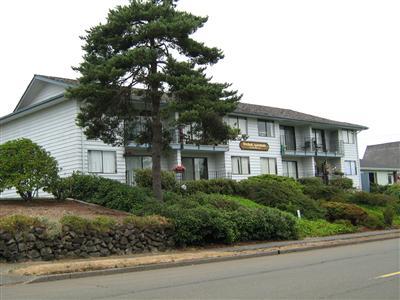 Overlook Apartments in Montesano, WA - Building Photo