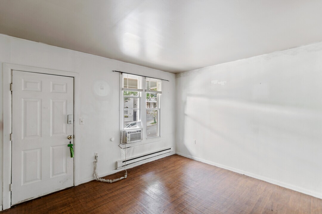 29 S 7th St-Unit -unit 1 COPY in Easton, PA - Building Photo