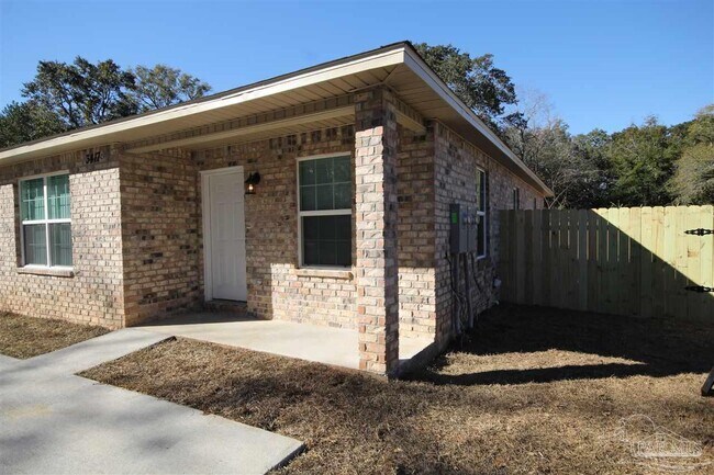 3417 W Fisher St in Pensacola, FL - Building Photo - Building Photo
