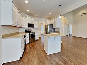 305 Fernwood Ln in Lebanon, TN - Building Photo - Building Photo