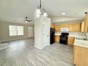 4504 Biesterfield Dr in Charlotte, NC - Building Photo - Building Photo