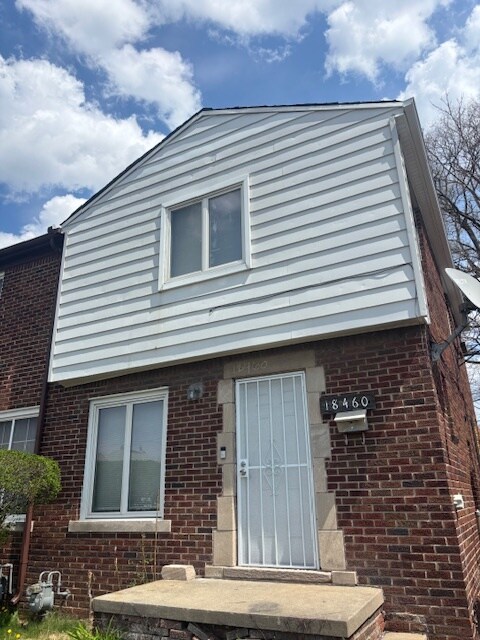 18460 Schaefer Hwy in Detroit, MI - Building Photo