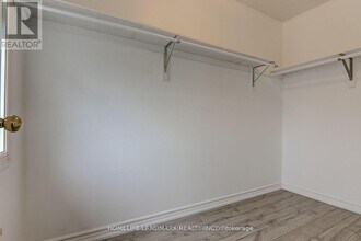 48 Kaitlin Dr in Richmond Hill, ON - Building Photo - Building Photo