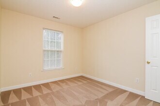 1028 Jordans Pond Ln in Charlotte, NC - Building Photo - Building Photo