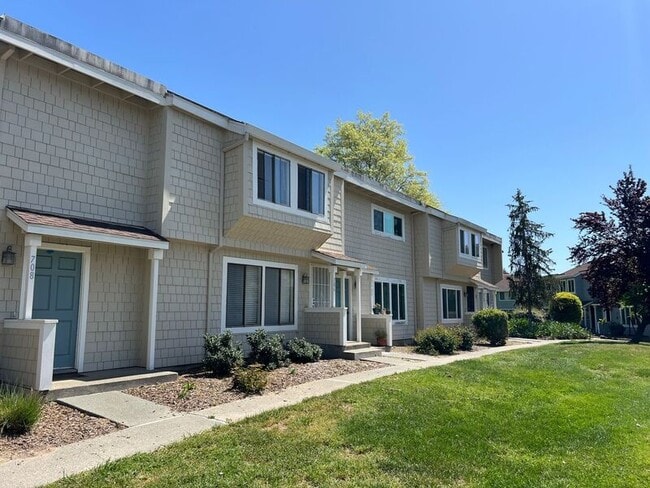 property at 704 Samoa Ln