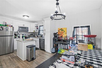 840 Churchill Terrace in Hampton, VA - Building Photo - Building Photo