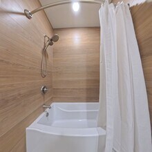 8725 W Flamingo Rd in Las Vegas, NV - Foto de edificio - Building Photo