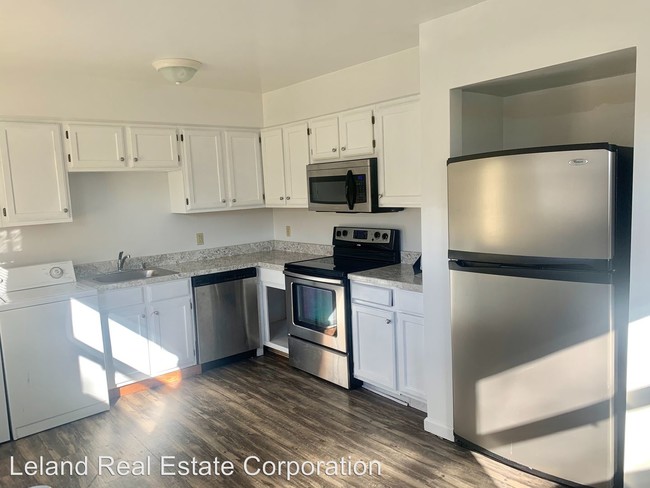 7932 Turner Rd in Norfolk, VA - Building Photo - Building Photo