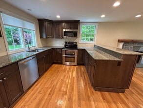 41 Melody Ln in Essex, CT - Building Photo - Building Photo