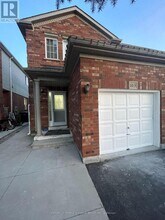 169 Willow Park Dr in Brampton, ON - Building Photo - Building Photo
