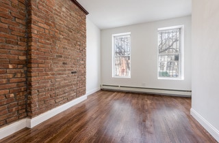 property at 712 Lexington Ave