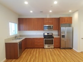1429 S Sycamore Ave in Los Angeles, CA - Building Photo