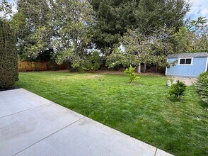 1735 Holly Ave in Menlo Park, CA - Building Photo - Building Photo