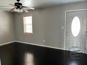 2924 Pioneer Ave in Oklahoma City, OK - Foto de edificio - Building Photo