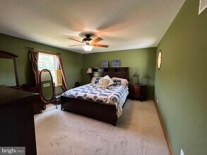 6 Morgan Dr in Carlisle, PA - Building Photo - Building Photo