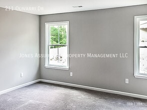 211 Olivarri Dr in Anderson, SC - Building Photo - Building Photo