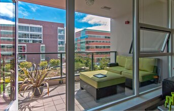330 Mission Bay Boulevard North in San Francisco, CA - Building Photo - Building Photo